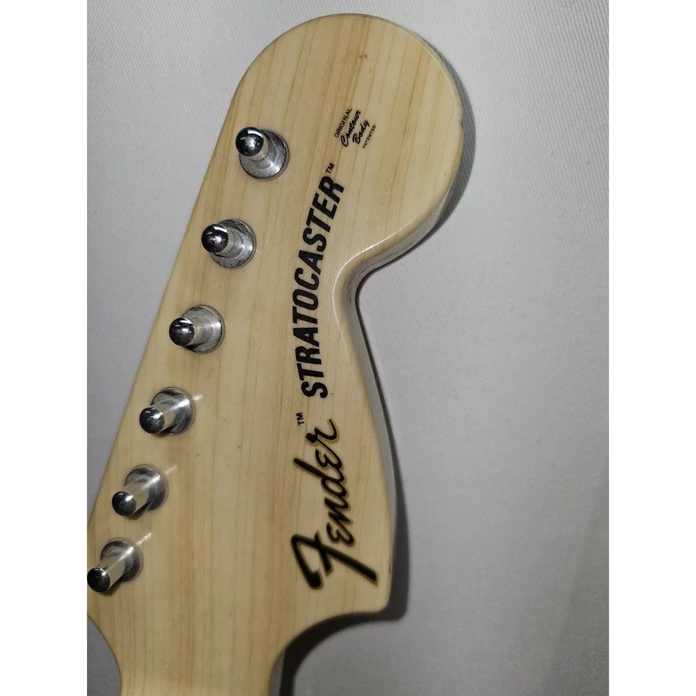 Nintendo Wii Rock Band Fender Stratocaster Wireless Guitar Harmonix No Dongle